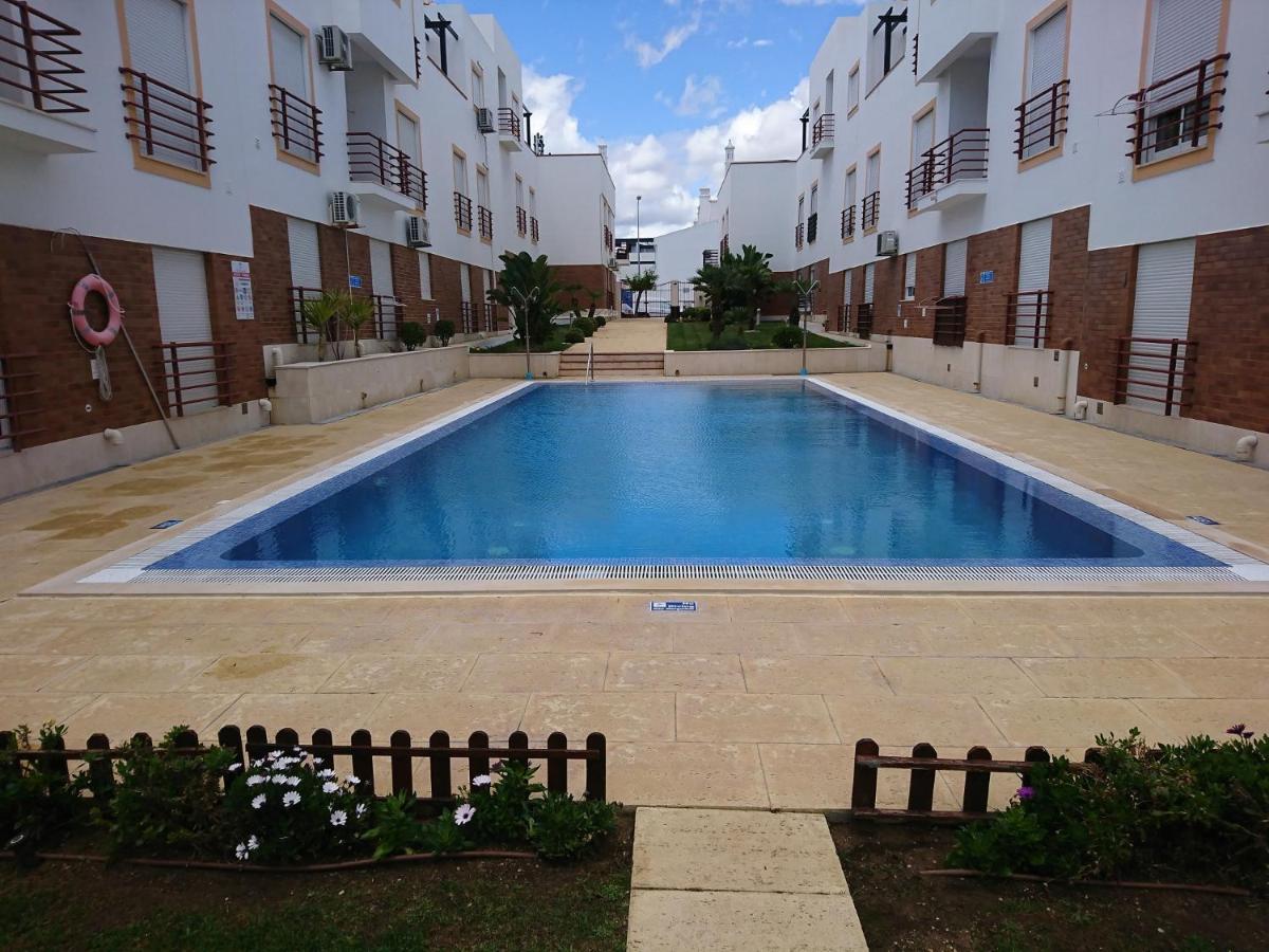 Cabanas De Tavira Gomeira, Bottom Floor 2 Bedroom Apartment Close To The Ocean Exteriör bild