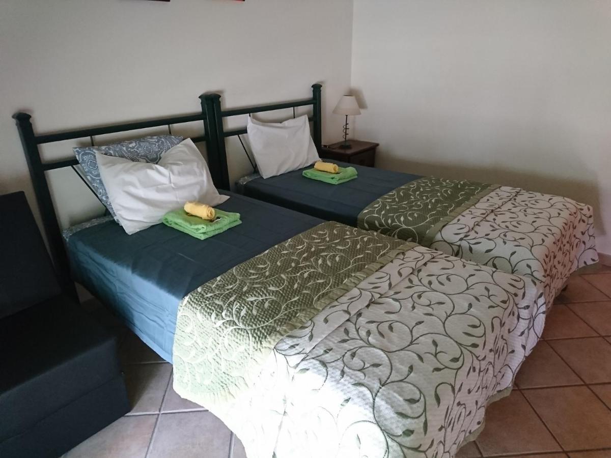 Cabanas De Tavira Gomeira, Bottom Floor 2 Bedroom Apartment Close To The Ocean Exteriör bild